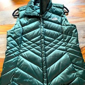COPY - Never Worn The North Face Puffer Vest